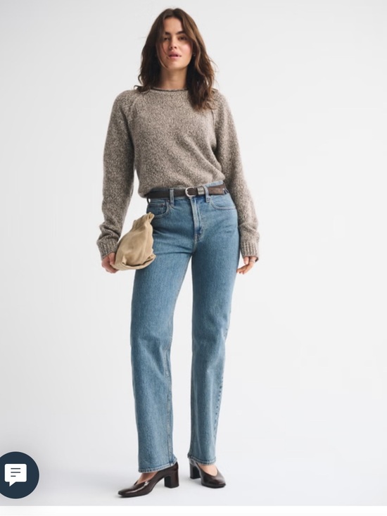 Abercrombie & Fitch Denim - Abercrombie & Fitch The ’90s Straight Ultra High Rise Jeans Size 30 Raw Hem